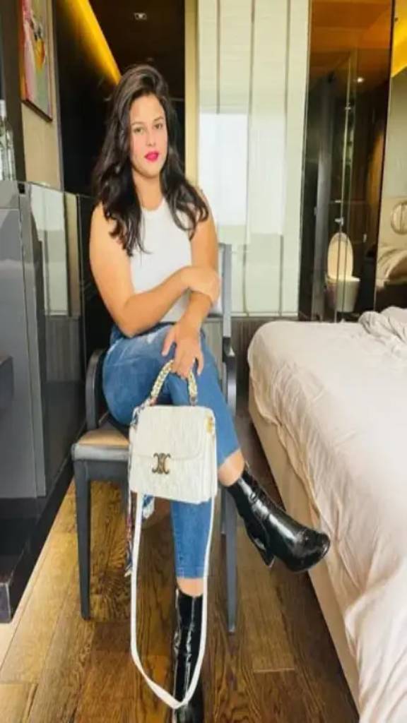 Palampur call girl service